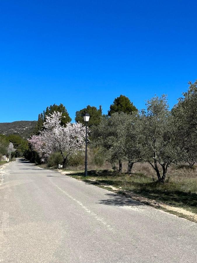 Les Jardins De La Graviere A 5 Mn De Lourmarin Avec Piscine Privee Villa Puyvert Luaran gambar